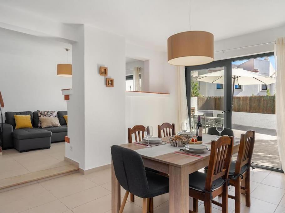 Vilamoura Family House Buitenkant foto