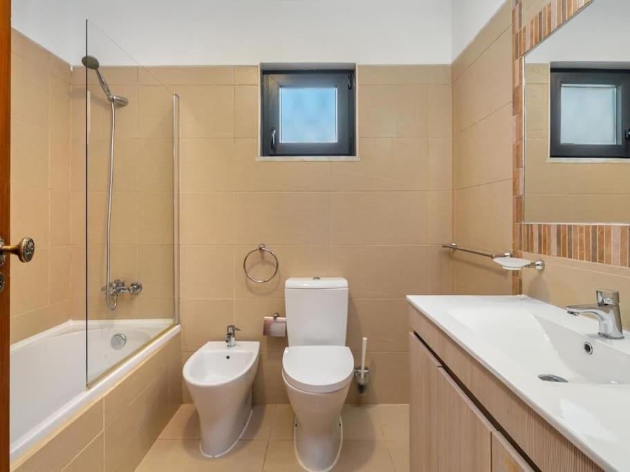 Vilamoura Family House Buitenkant foto